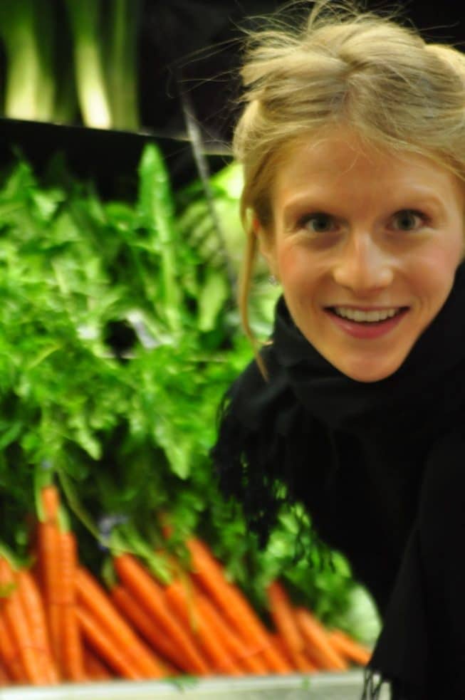 amie-valpone-author-gluten-free-eating-clean