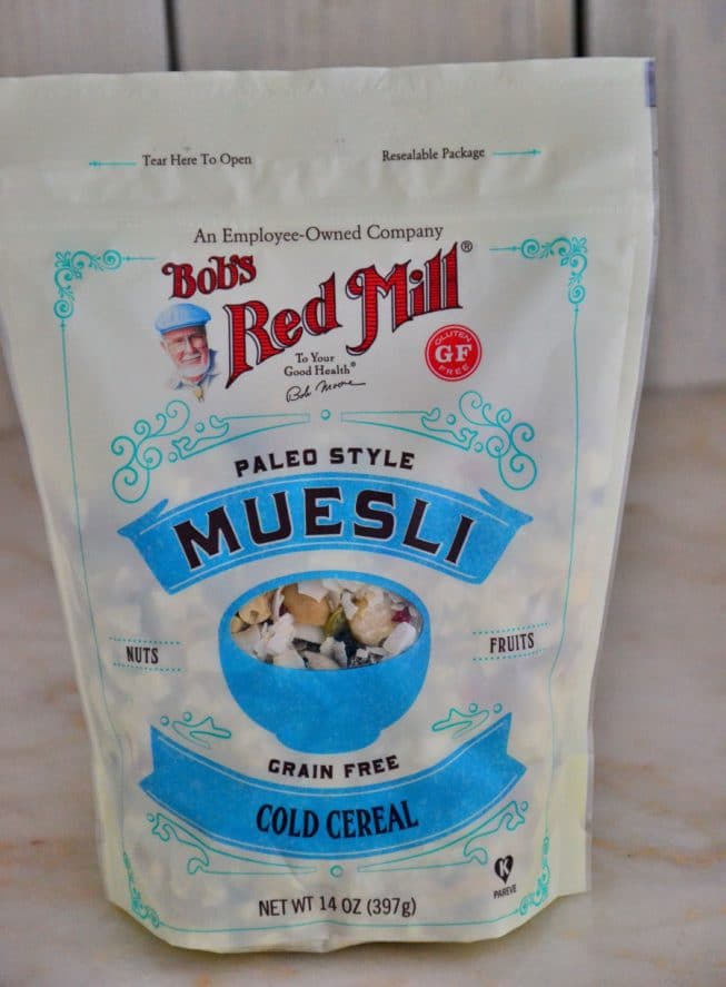 Quinoa-Muesli-with-Coconut-Milk-Yogurt